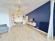 Appartement à COURBEVOIE