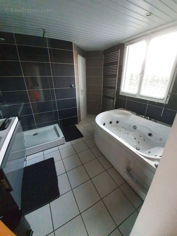 Maison à LE PASSAGE