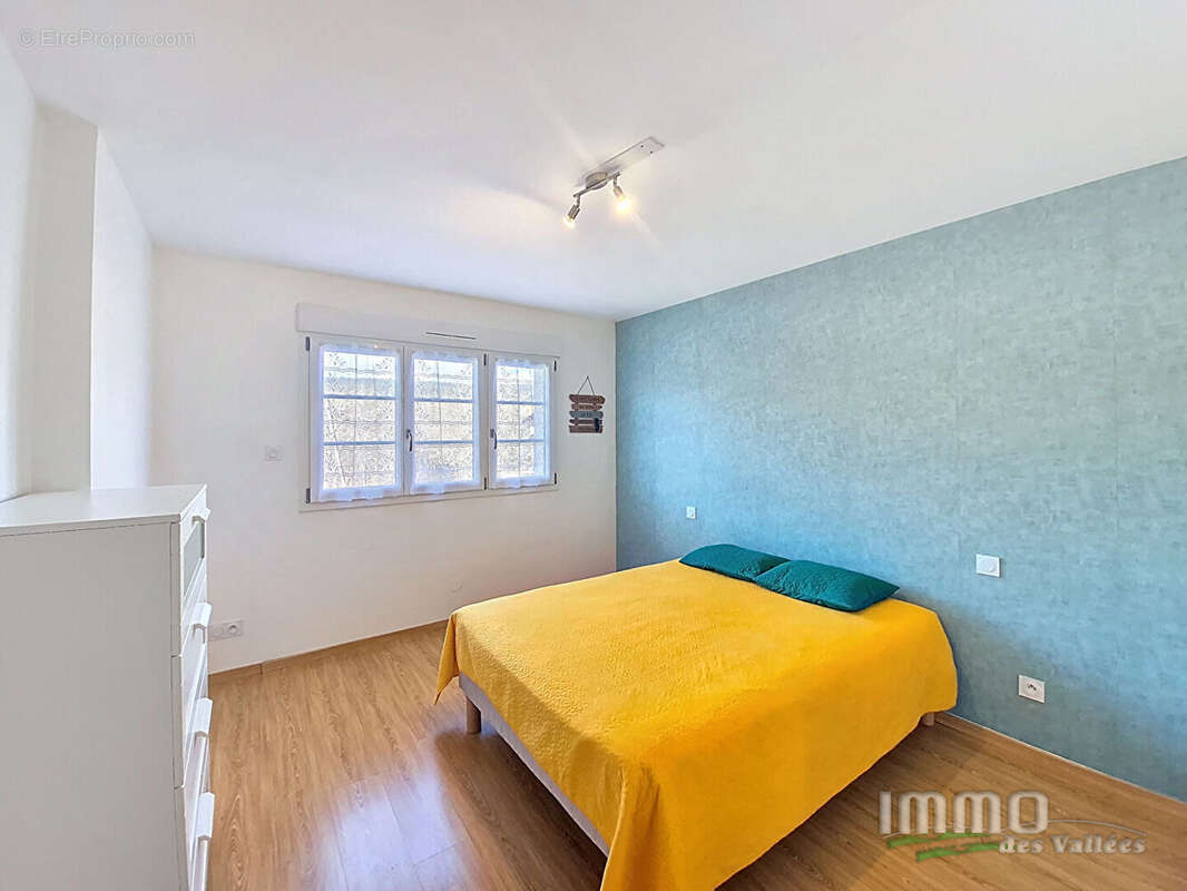 Appartement - rez-de-chaussée - photo 7