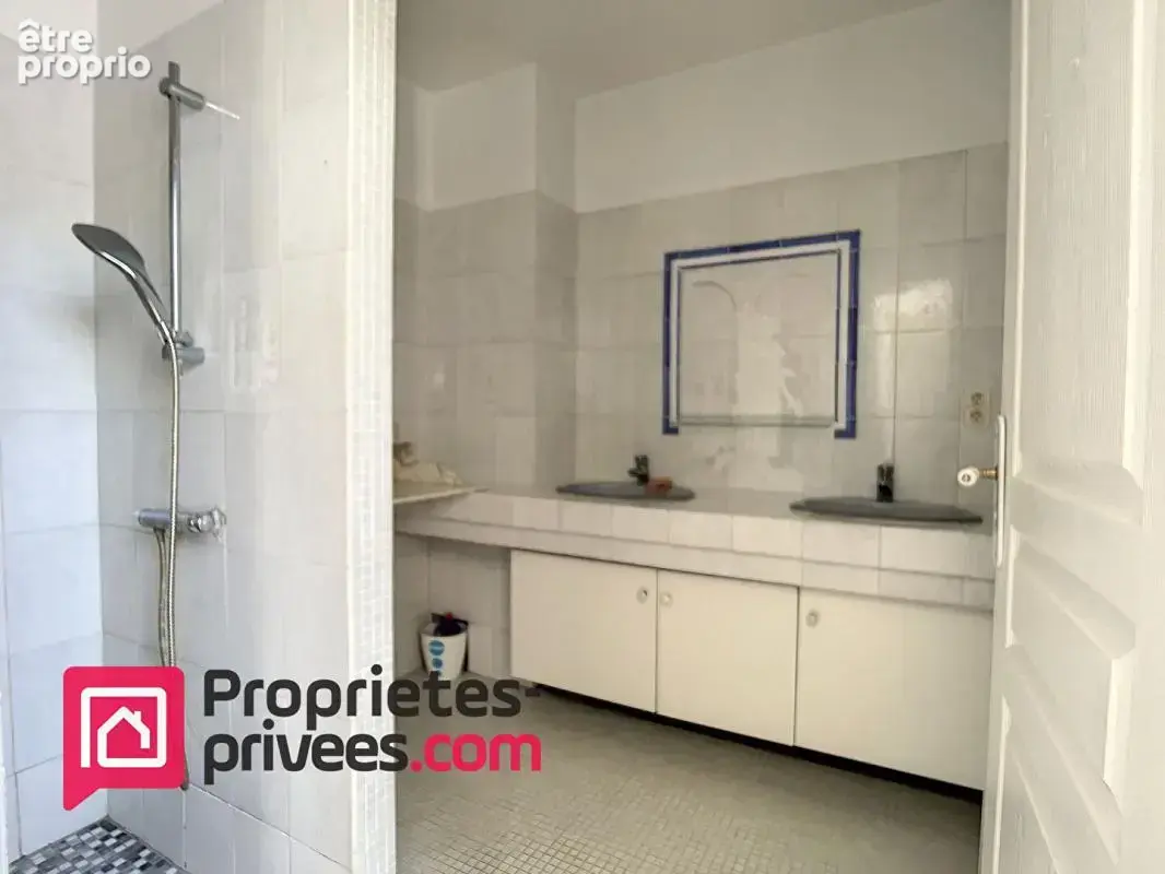 Maison 9 pièces et dépendances - photo 6