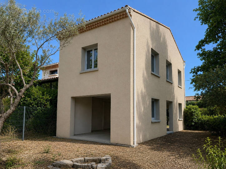 Maison à VENELLES
