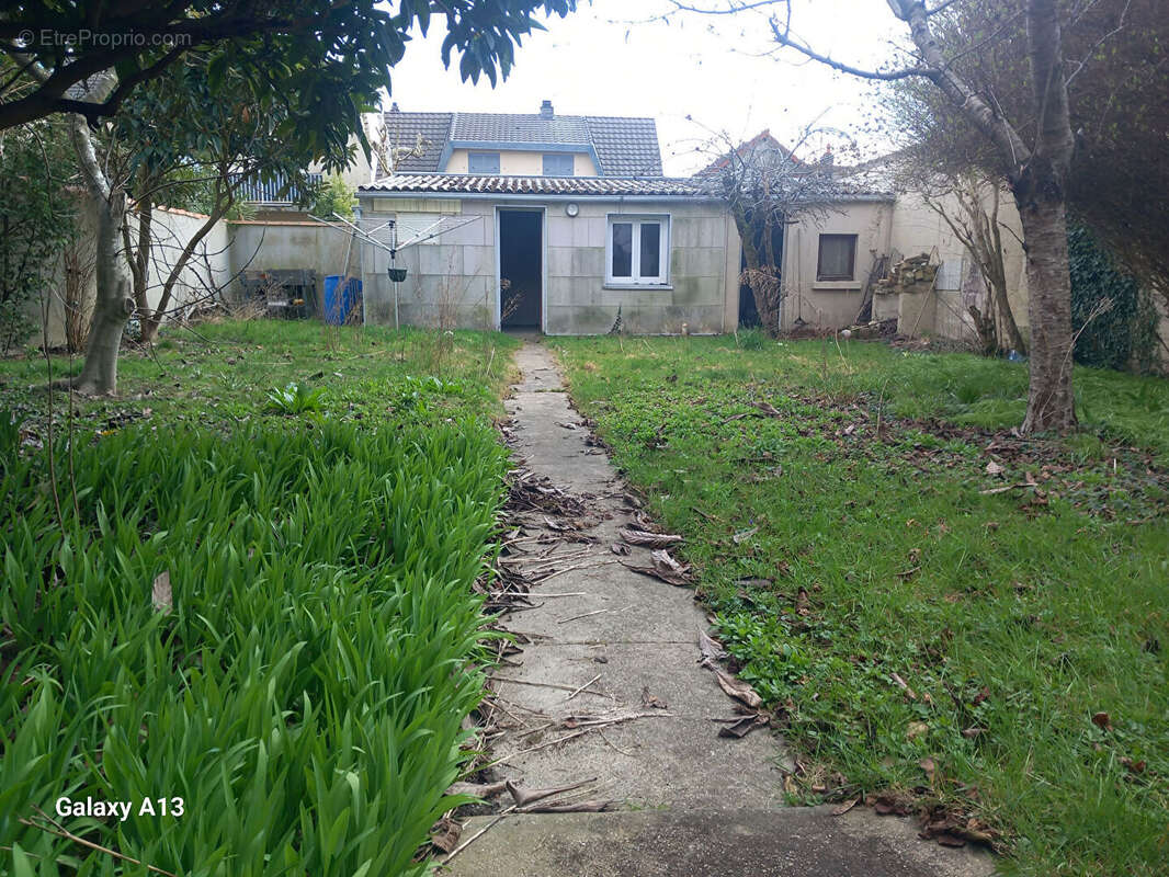 Maison à NEUILLY-SUR-MARNE