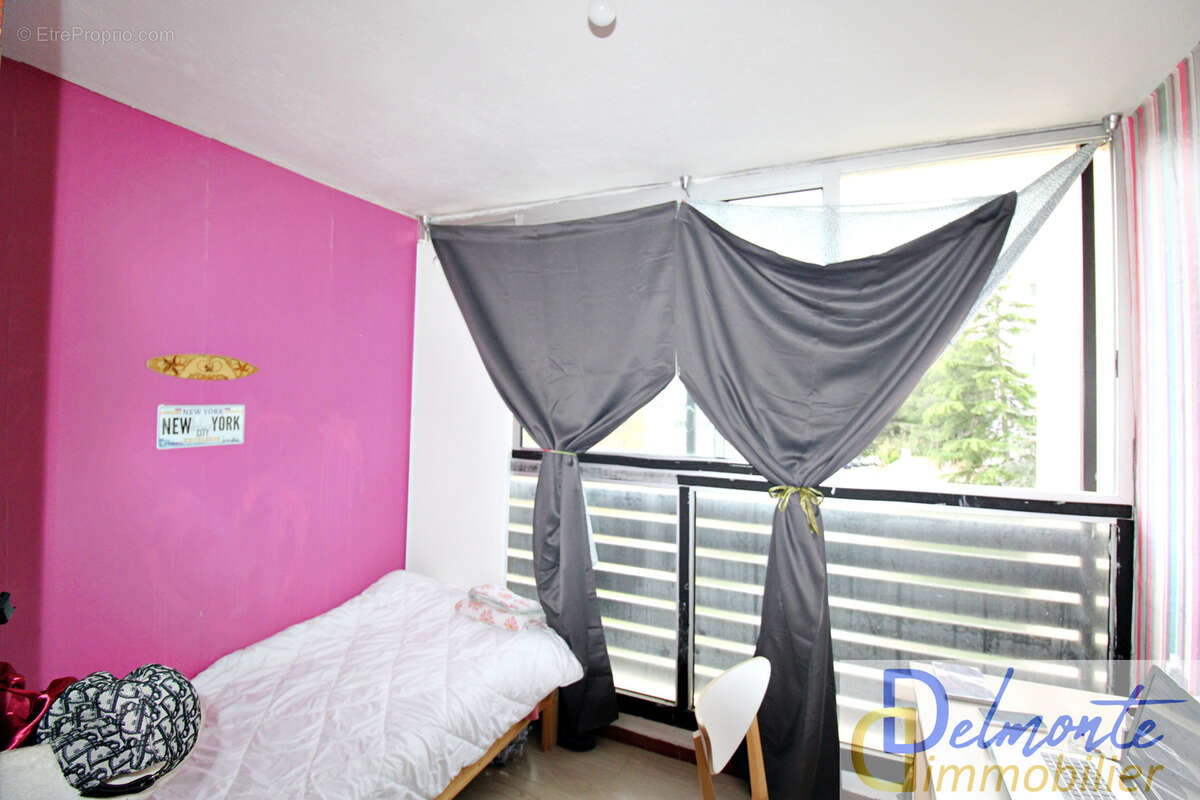 Appartement à LA VALETTE-DU-VAR