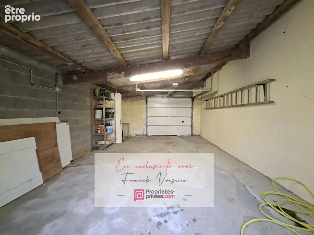 A VENDRE en EXCLUSIVITE à Vendrennes, centre bourg, maison de 100 m2 env avec 2 chambres et 1 bureau sur une parcelle de 497 m2 - photo 8