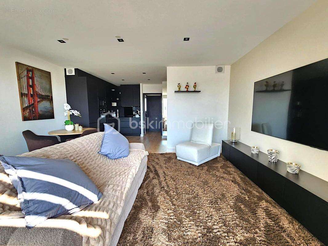Appartement à TOURBES