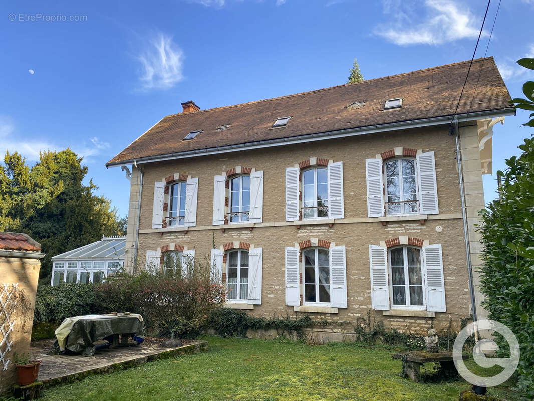 Maison à SAINTE-COLOMBE