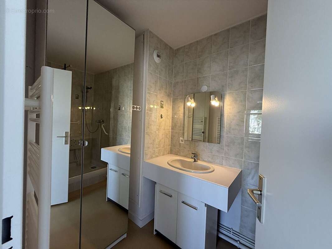 Appartement à CHAMALIERES