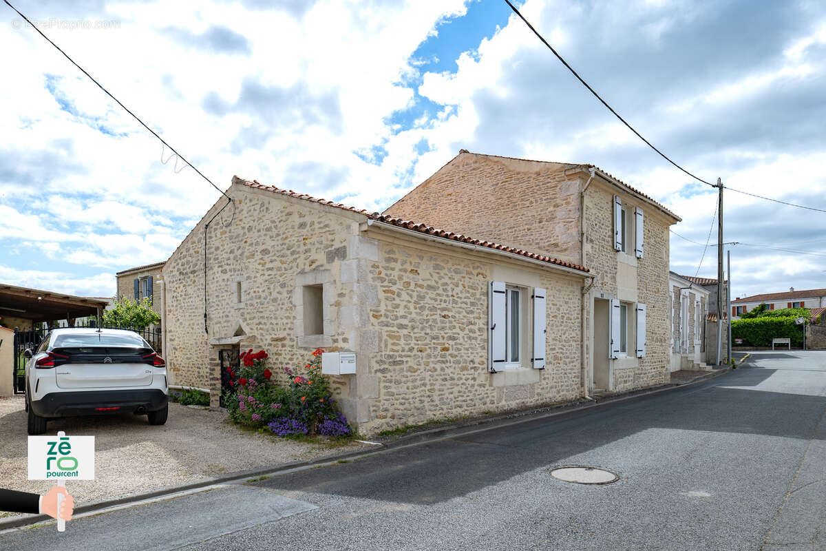 Maison à TRIAIZE