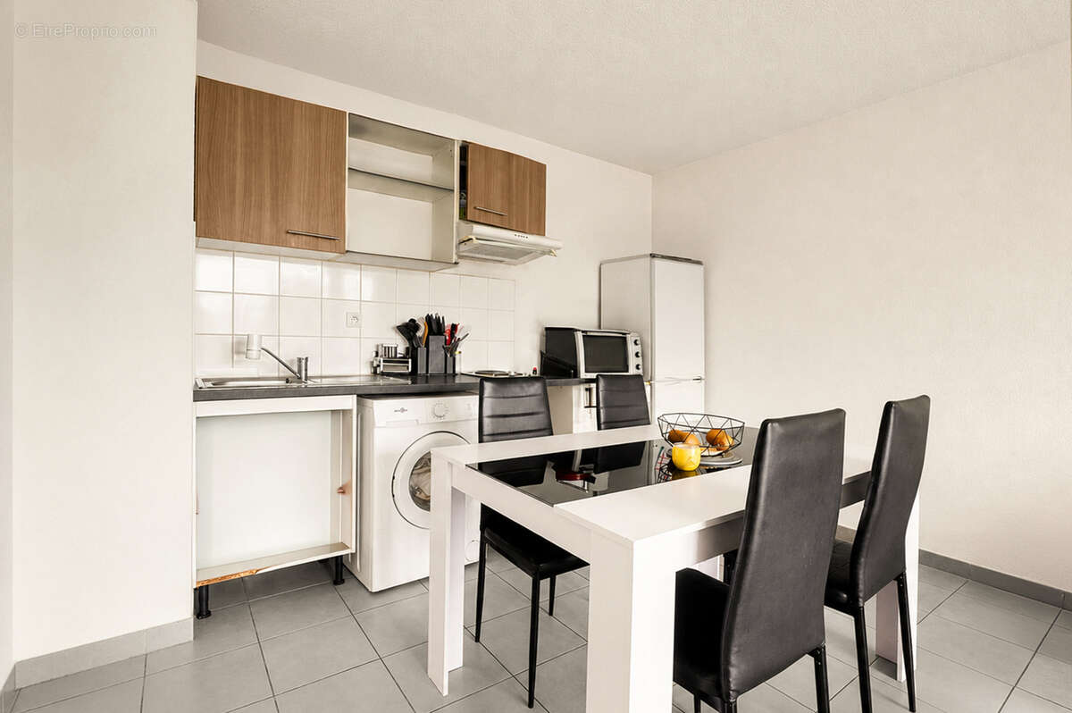 En exclusivité !  Appartement T2 de 40,40 m2, en rez-de-chaussée, dans le quartier Grand Selve. - photo 5