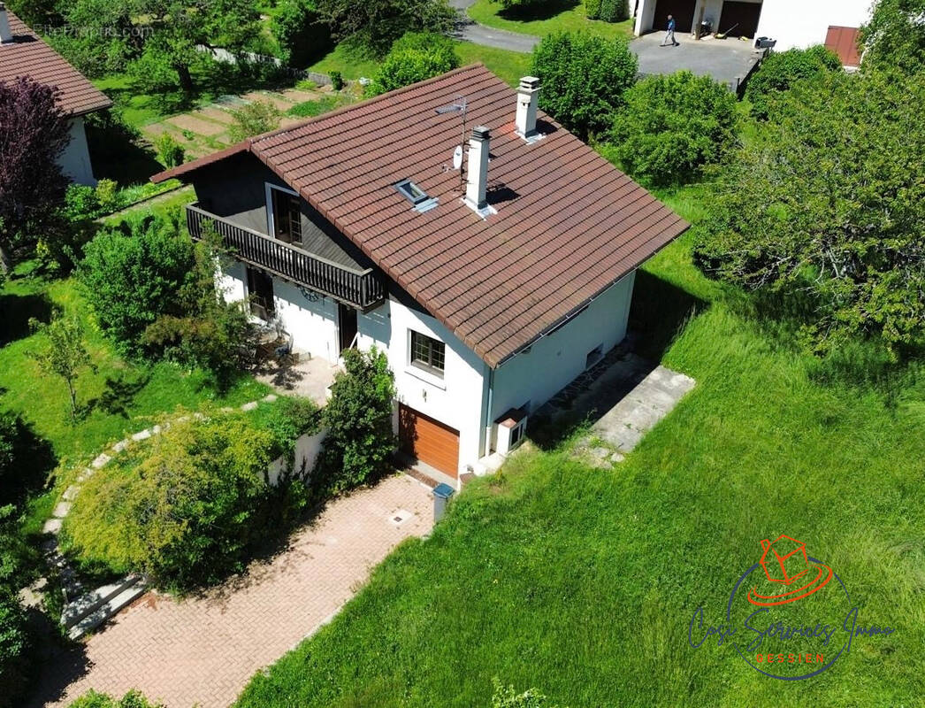 Maison à THOIRY