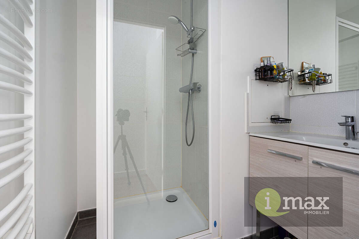 Appartement à COLOMBES