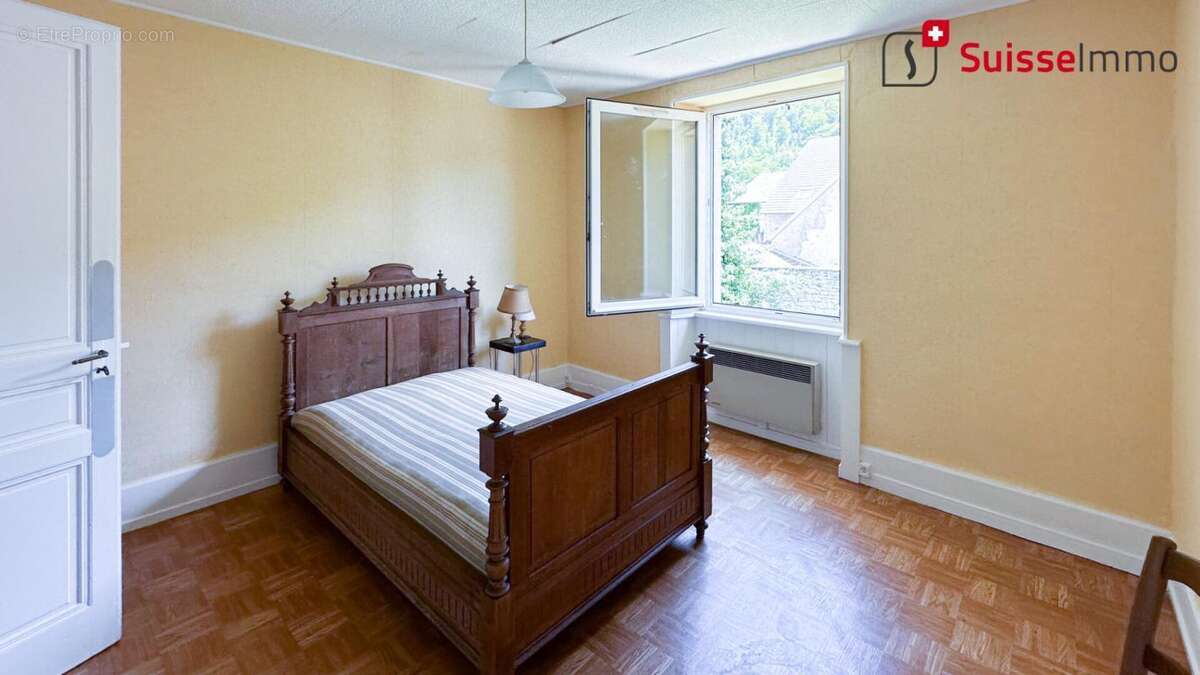 Maison à COLOMBIER-FONTAINE