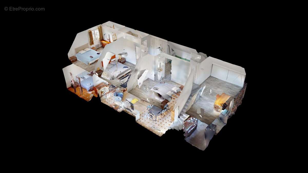 Maison à OUISTREHAM