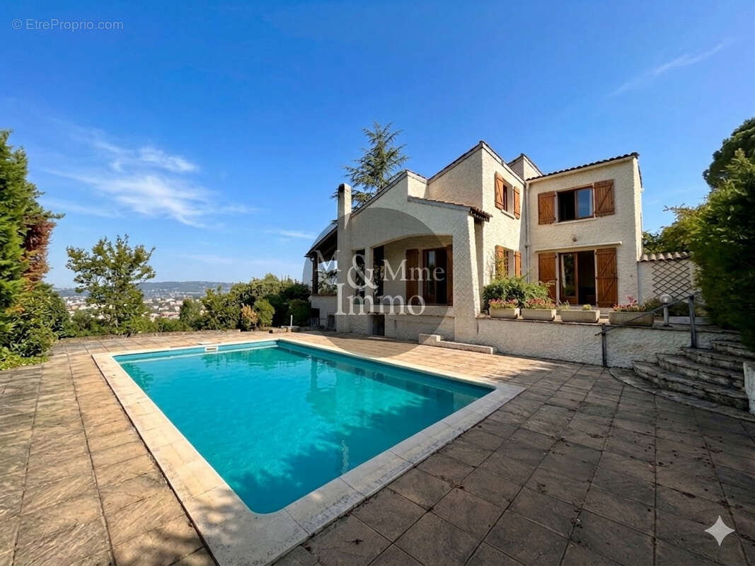 Maison à MANOSQUE