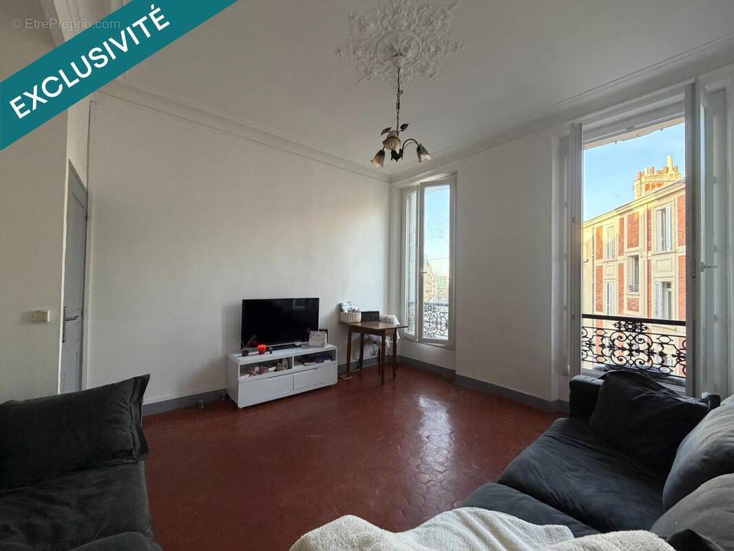 Photo 1 - Appartement à MARSEILLE-2E