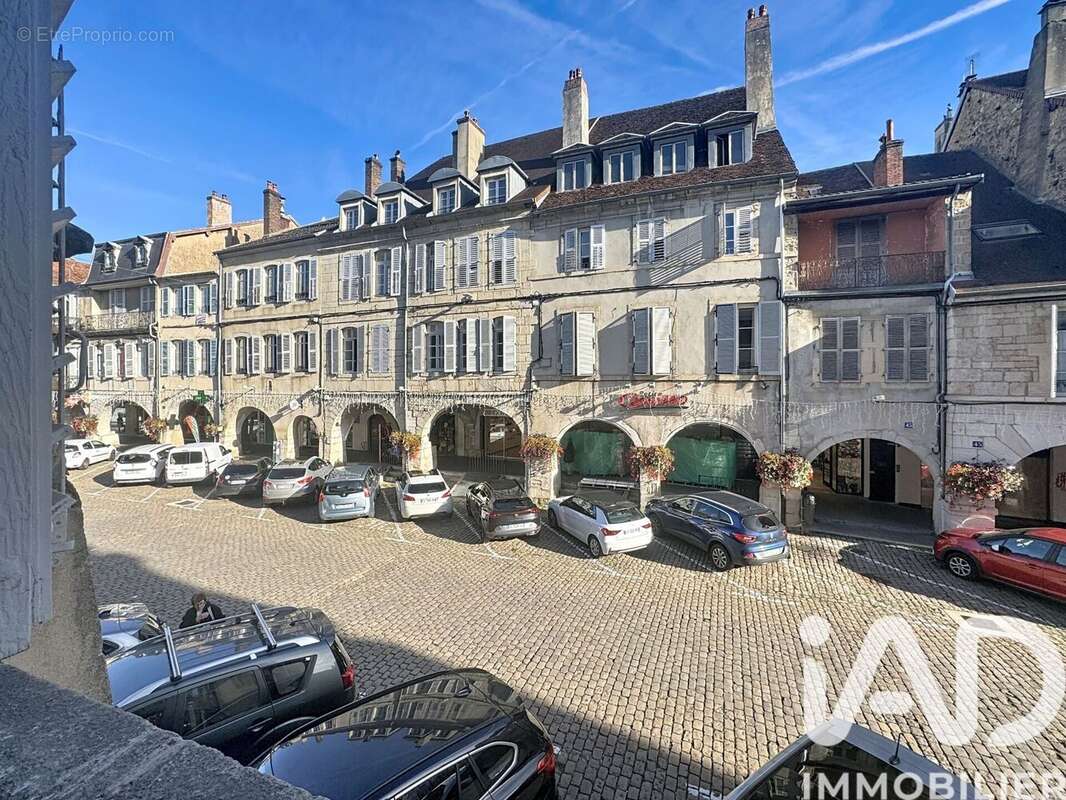 Photo 3 - Appartement à LONS-LE-SAUNIER