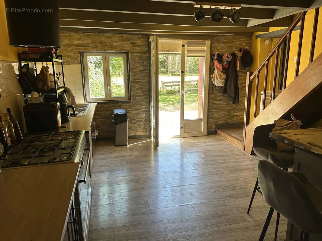 Maison à CHATEAU-GARNIER