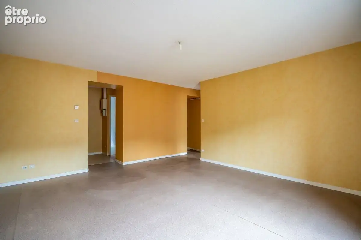 Appartement T4 Cours (ex Pont Trambouze) - photo 4