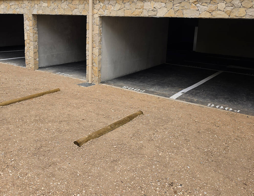 Parking à PEYMEINADE