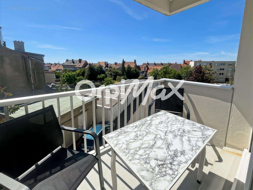 À vendre – Appartement T4 de 96 m²   lumineux et traversant avec balcon et garage – Boulogne-sur-Mer - photo 4