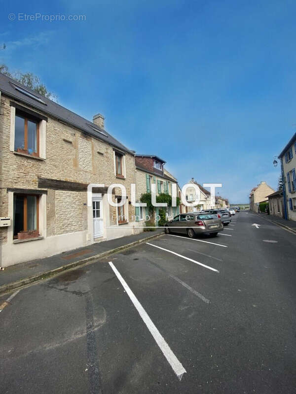 Maison à SALLENELLES
