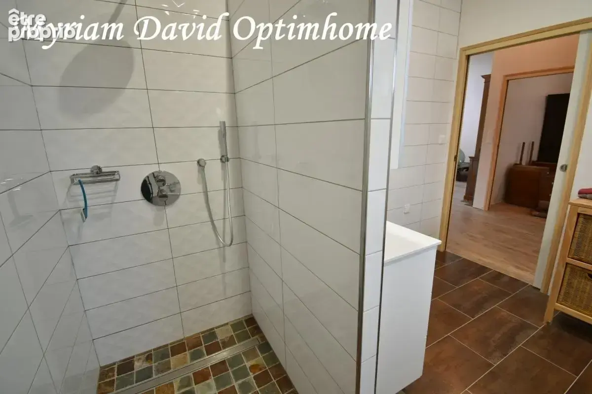 Langoëlan – maison contemporaine de plain-pied de 2019 – dpe a – terrain arboré - photo 15