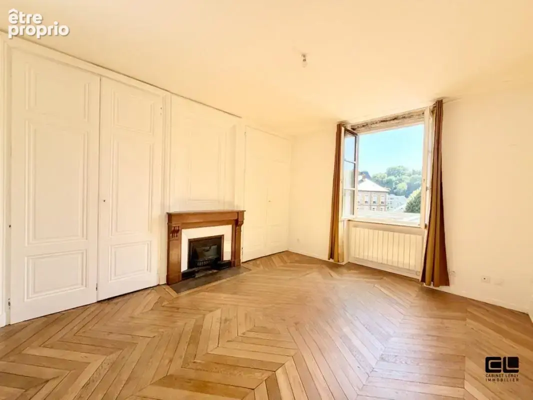 Metro gare de vaise / quai  de saone 103m² dans bel immeuble ancien - photo 6