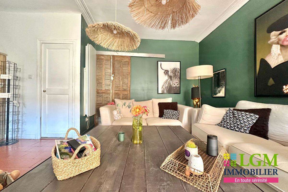 Appartement à NIMES