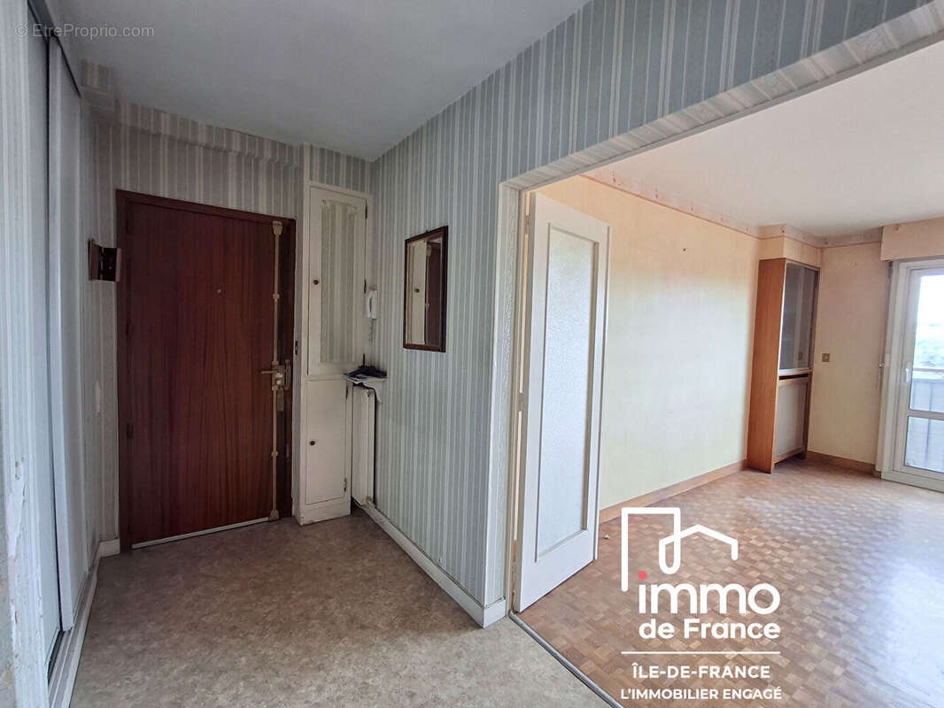 Appartement à MANTES-LA-JOLIE