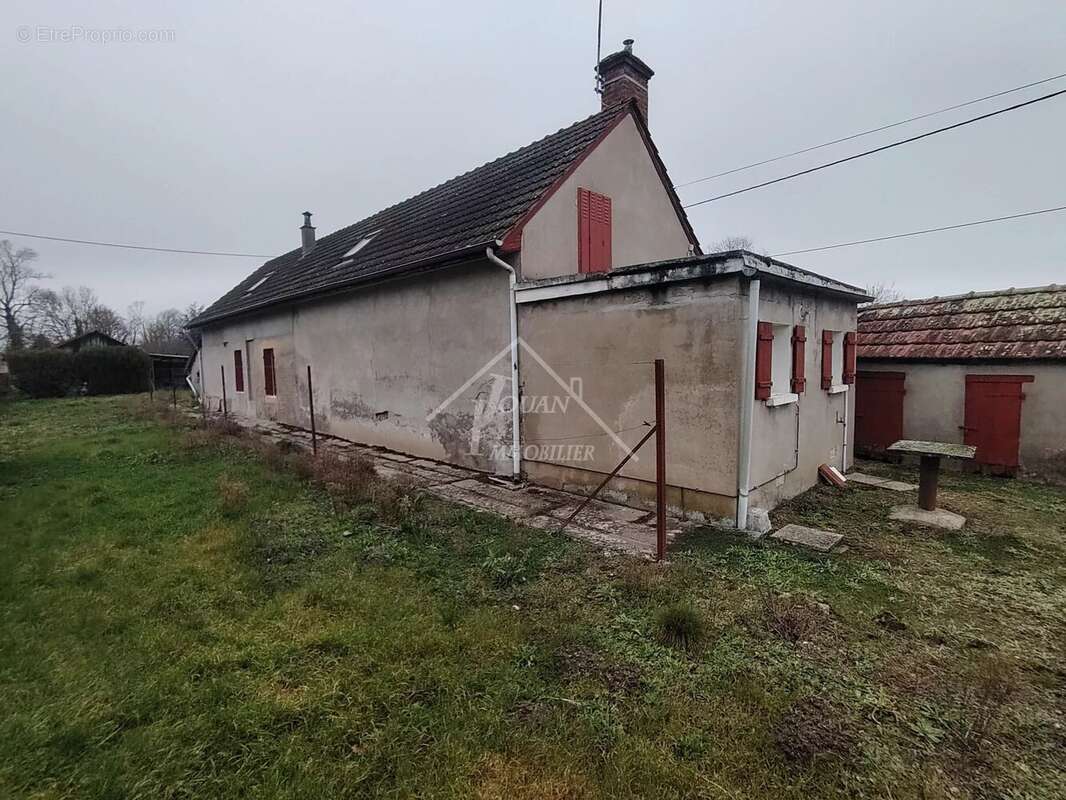 Maison à rénover à Pierrefitte-sur-Loire - photo 4