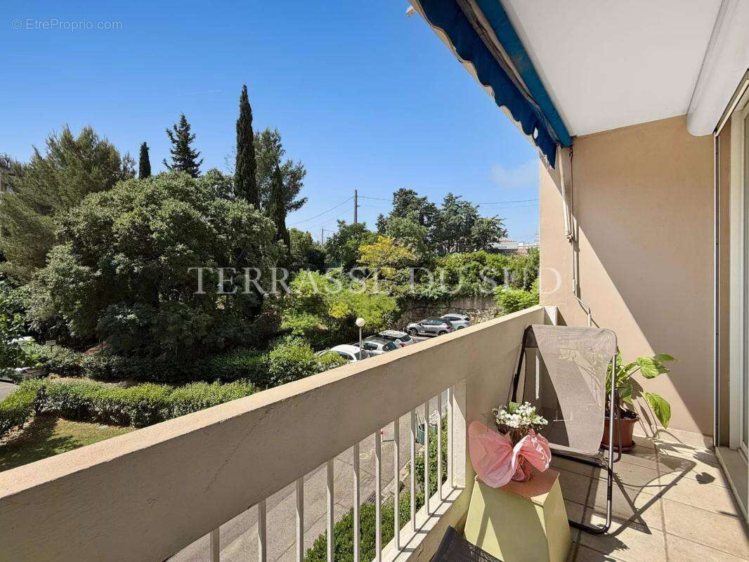 Appartement à MARSEILLE-12E