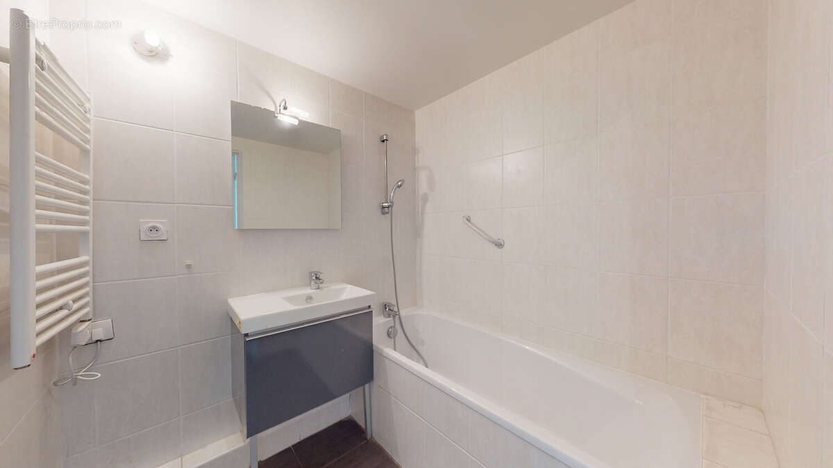 Appartement à MARSEILLE-8E