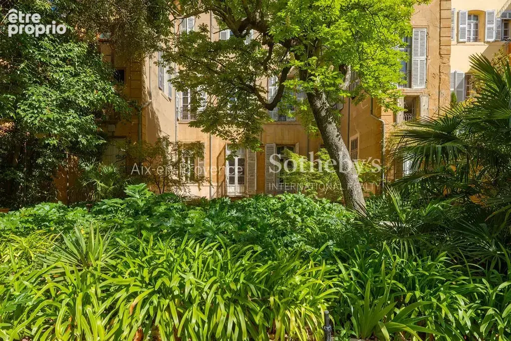 Appartement d'exception avec piscine et jardin au coeur du quartier Mazarin - photo 16