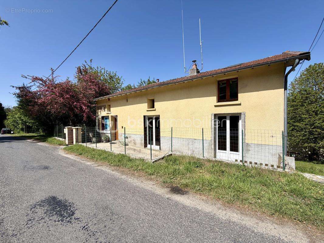 Maison à VAULRY