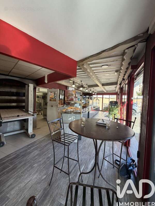 Photo 4 - Commerce à SALON-DE-PROVENCE