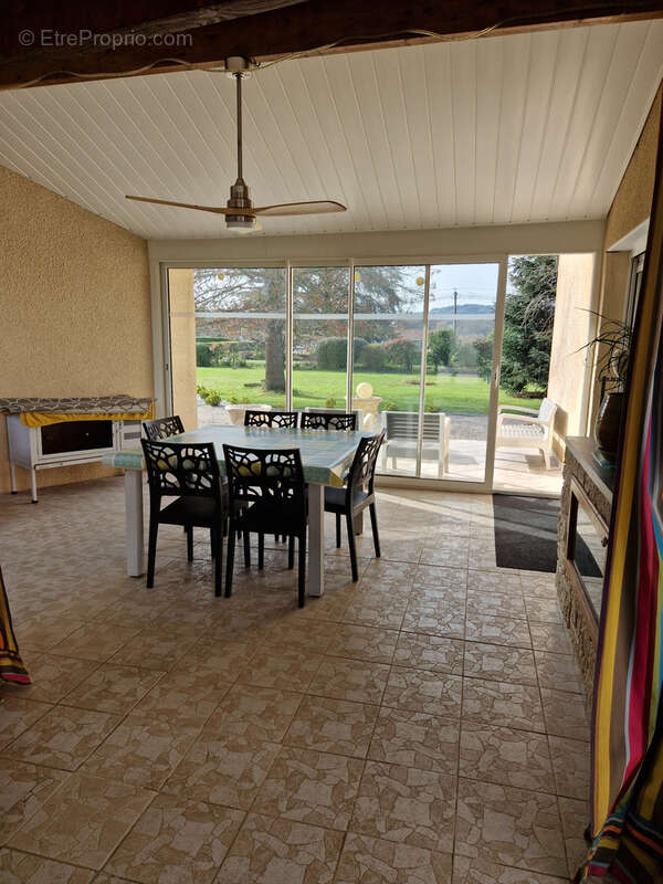 Maison à SAINTE-LIVRADE-SUR-LOT