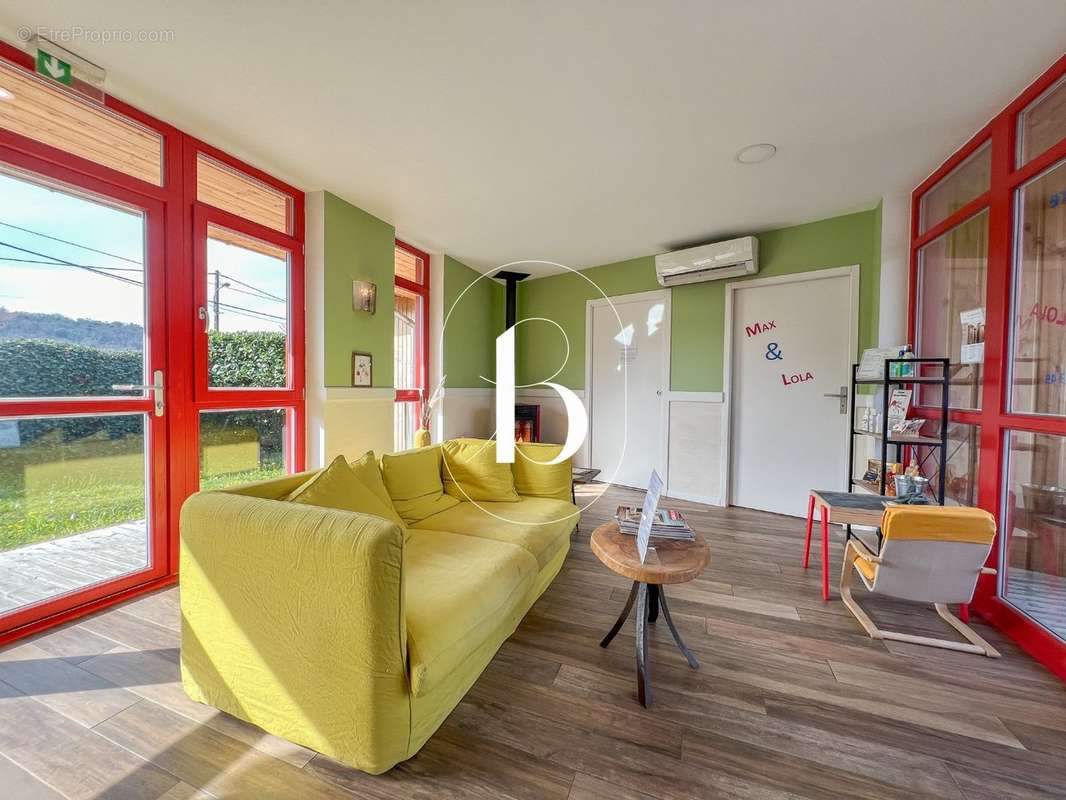 Maison à VALLON-PONT-D'ARC