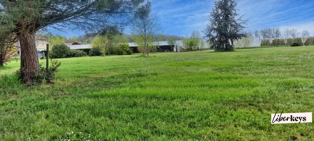 Maison à MAS-GRENIER