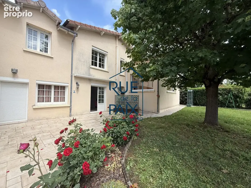 Maison à CHATELLERAULT