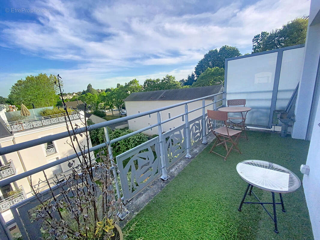 Appartement à VERNEUIL-SUR-SEINE