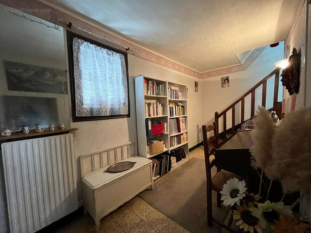 Maison à VERNEUIL-L&#039;ETANG