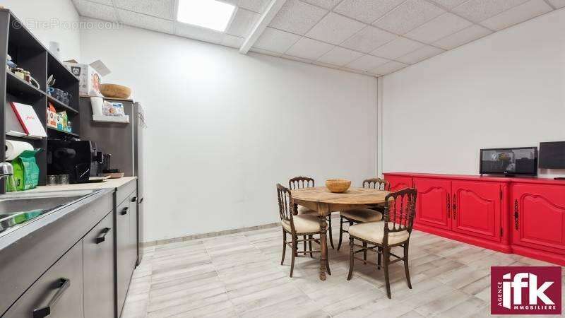 Commerce à HORBOURG-WIHR