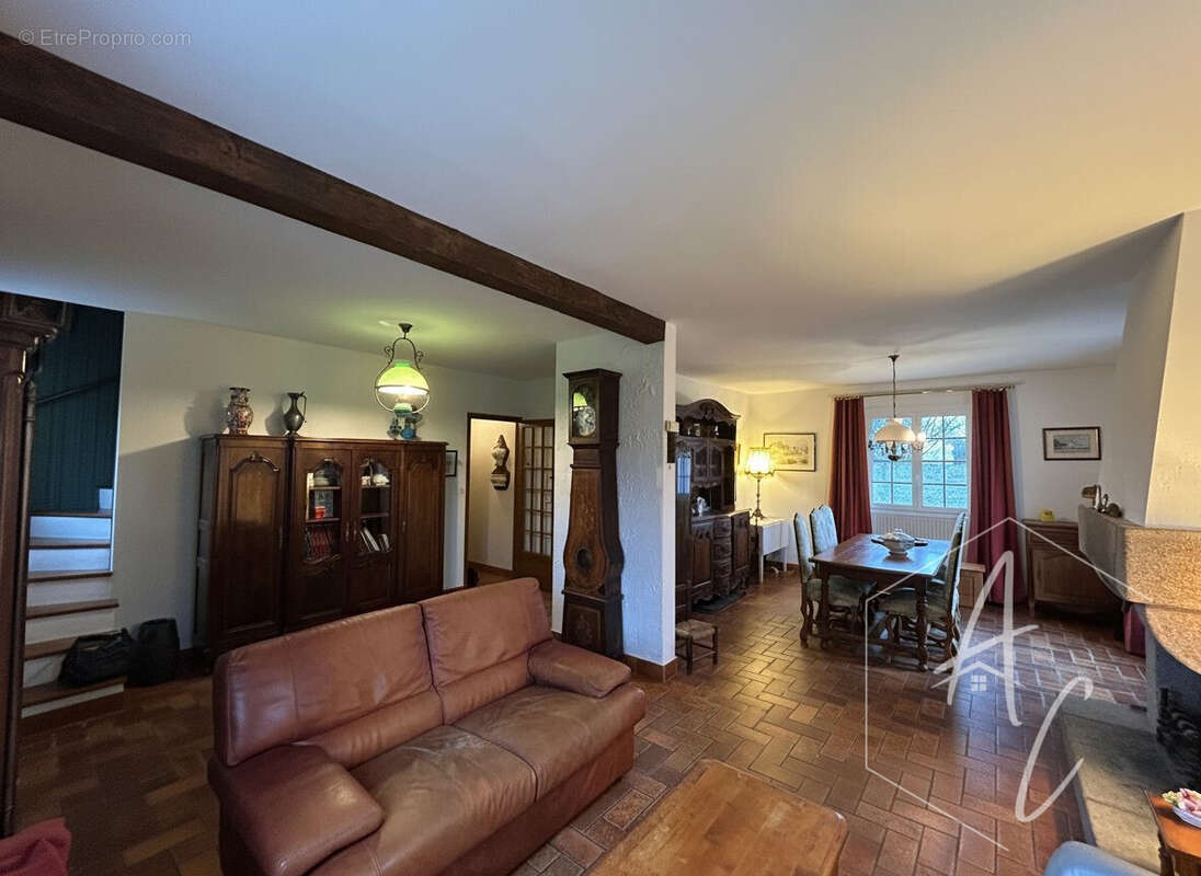 Maison à LA CHAPELLE-SUR-ERDRE