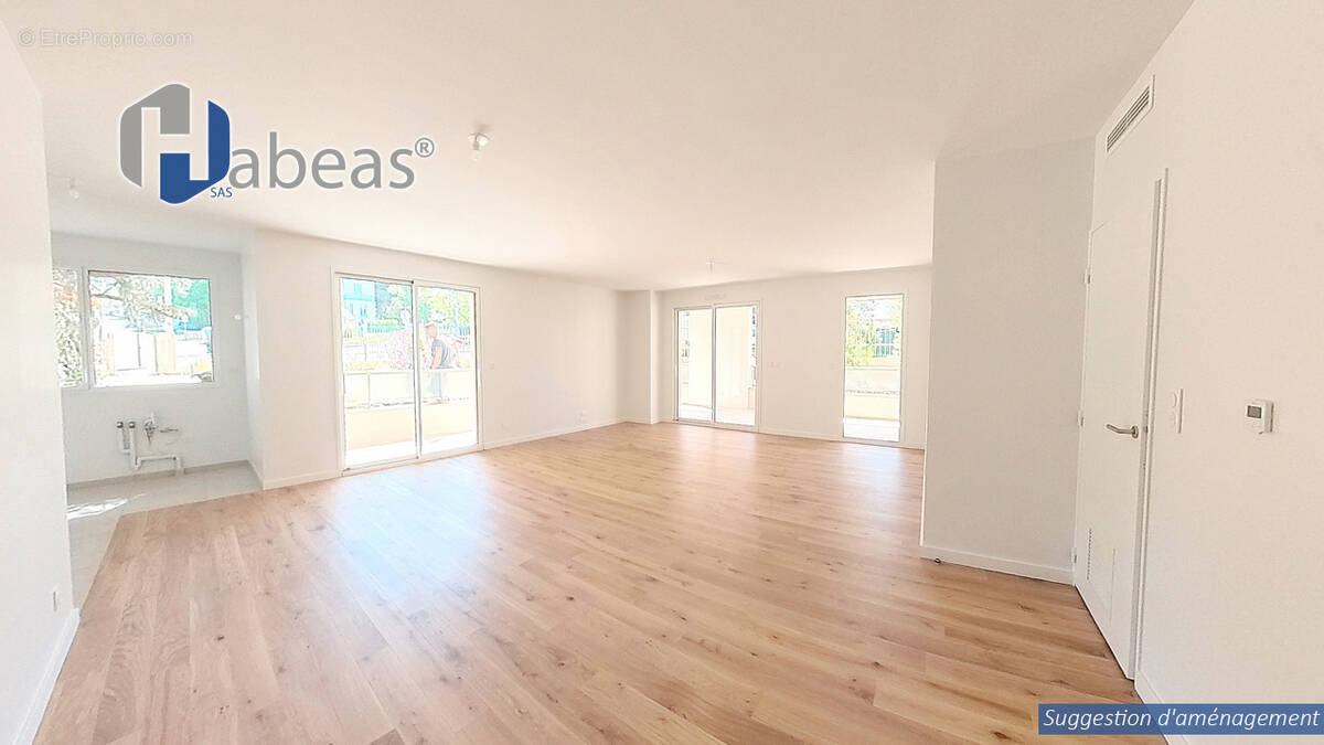 Appartement à SAINTE-FOY-LES-LYON