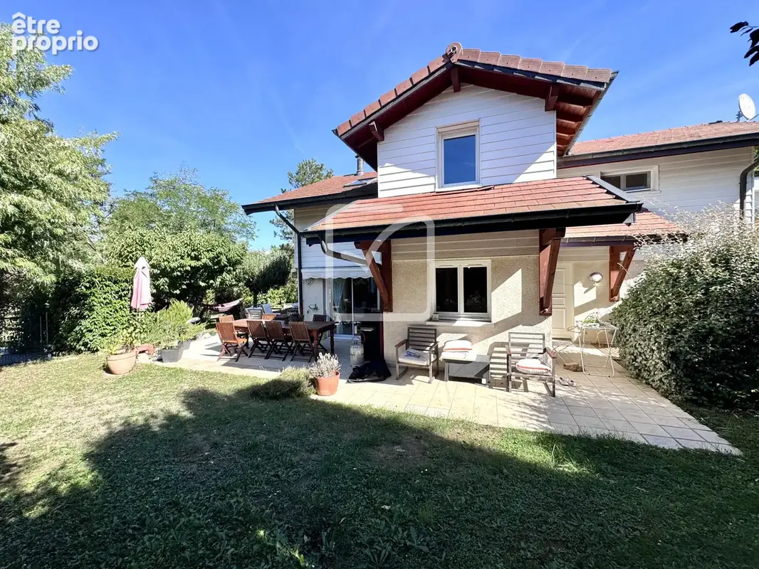 Photo Maison à Veigy-Foncenex au prix de 695 000€