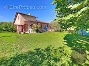 Maison à POUILLY-LE-MONIAL