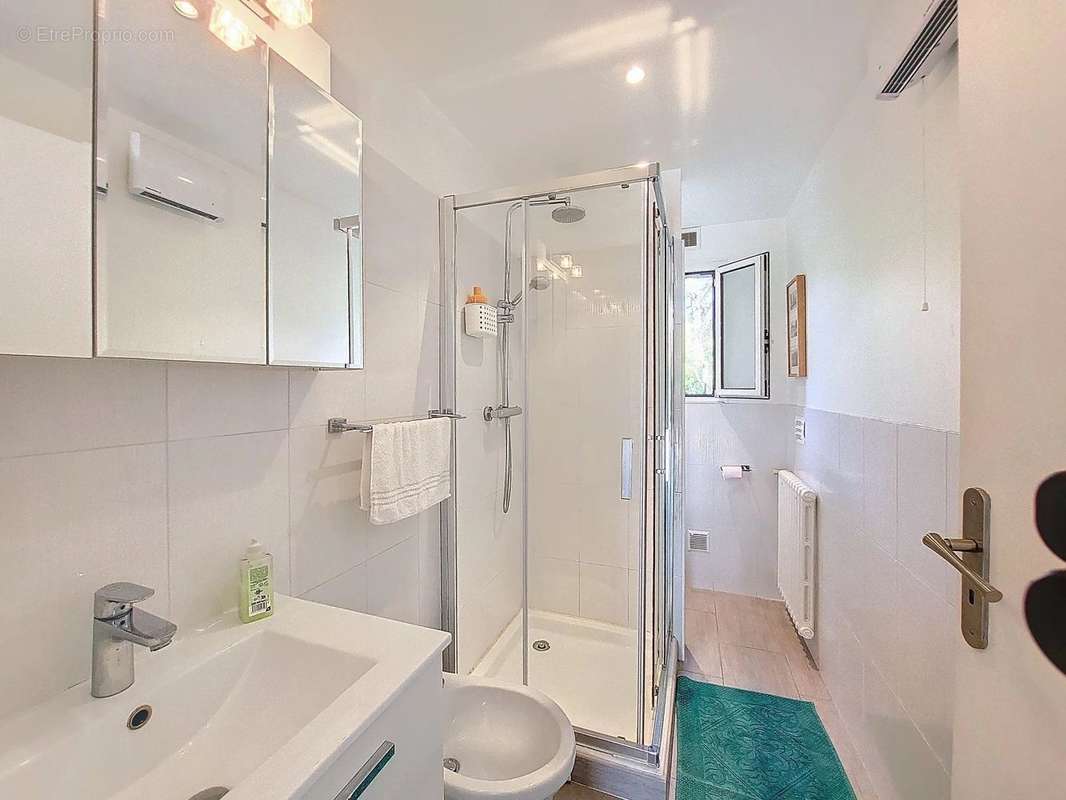 Maison à MOUANS-SARTOUX