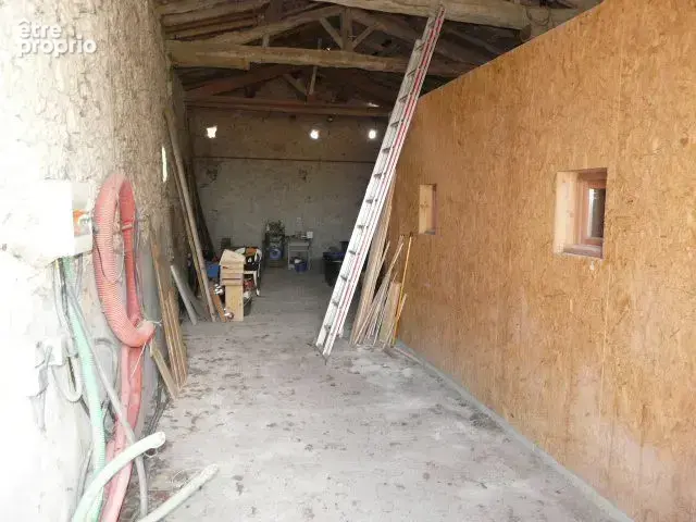 Grange en pierre sur 2 ha - photo 4