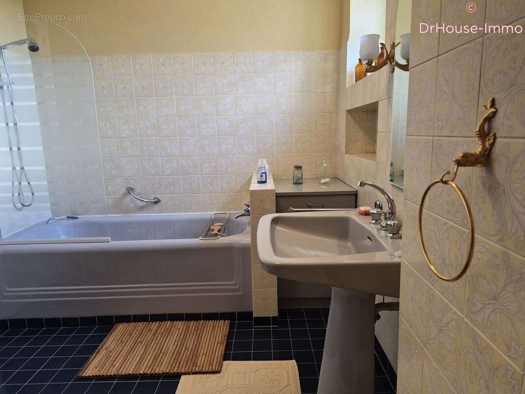 Maison 162 m² à Le Mas-D'agenais  - photo 26