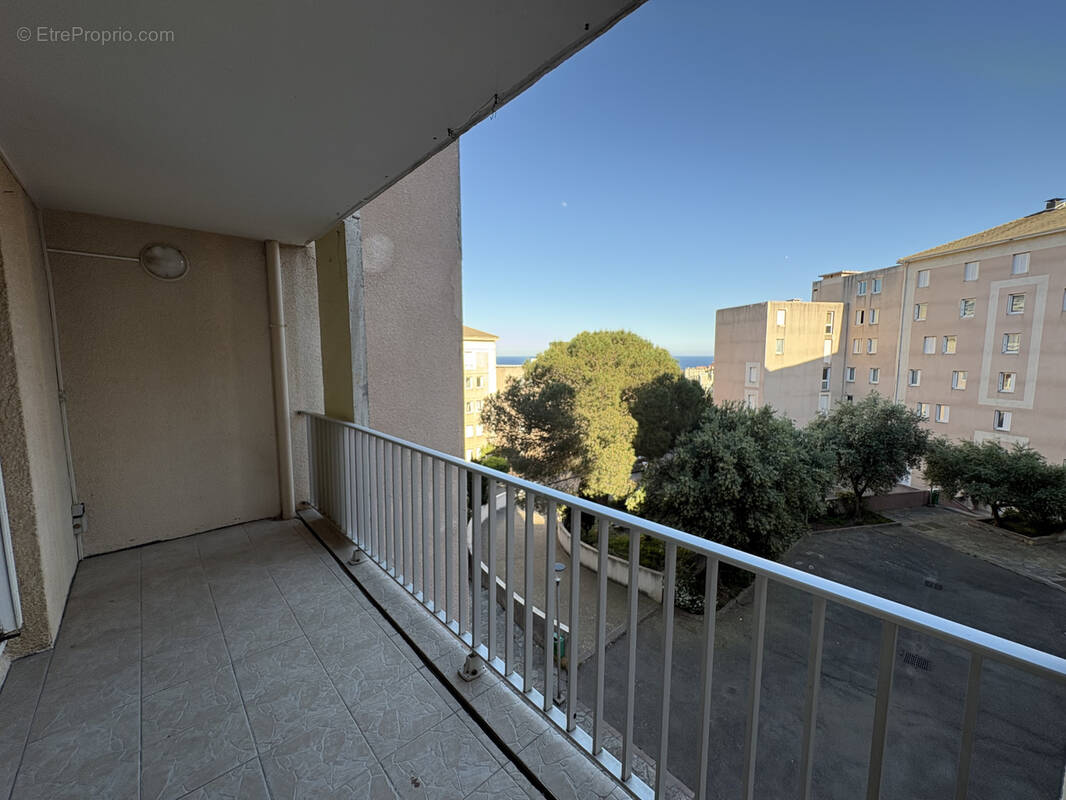 Appartement à SAN-MARTINO-DI-LOTA